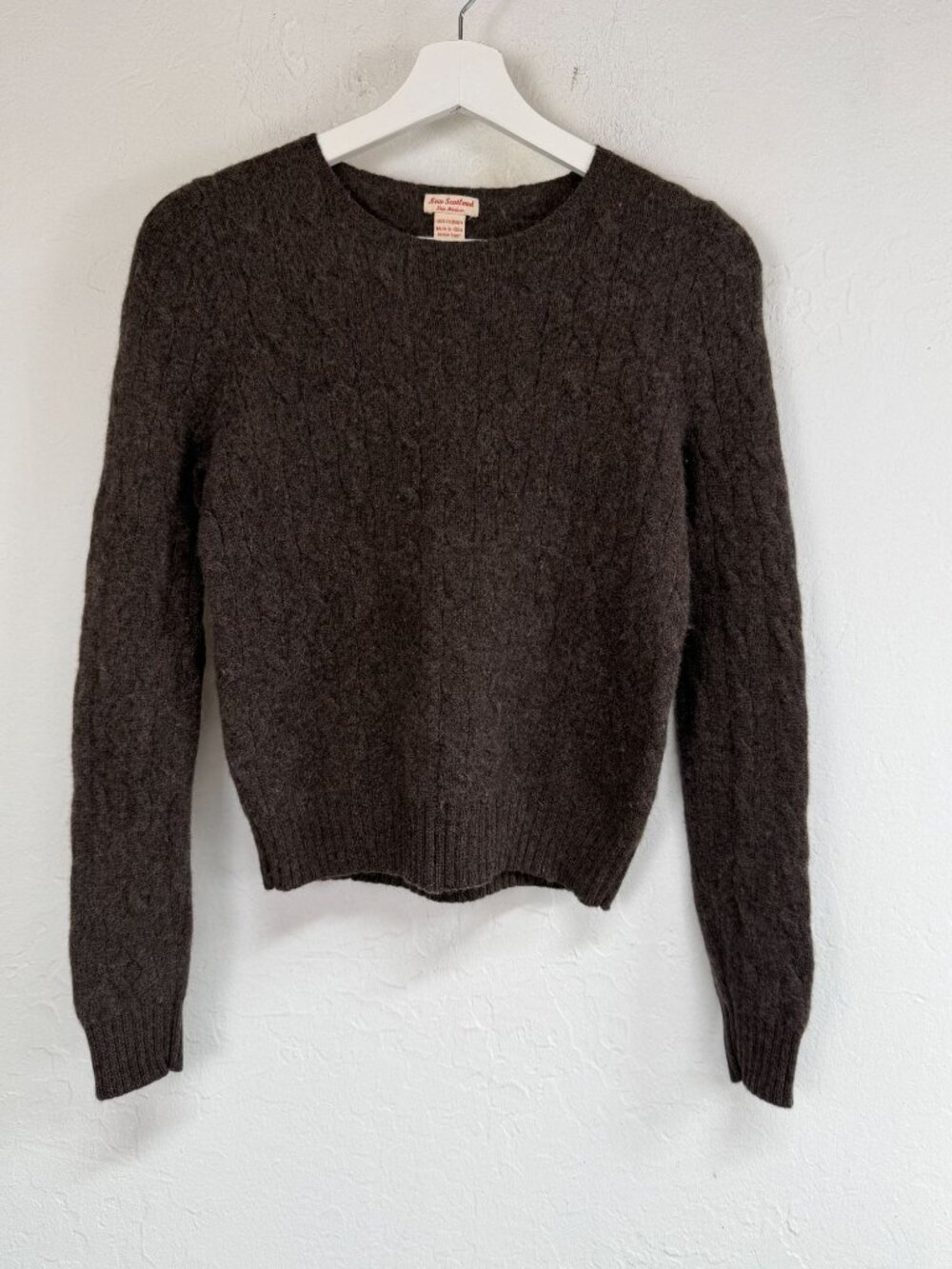 New Scotland Women's 100% Cashmere Cable Knit Crewneck Sweater Brown Medium
